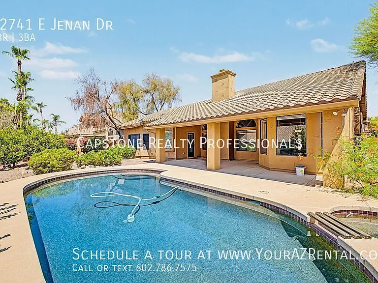 12741 E Jenan Dr — Photo 2