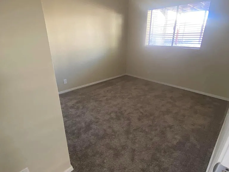 4158 E Tanglewood Dr — Photo 9