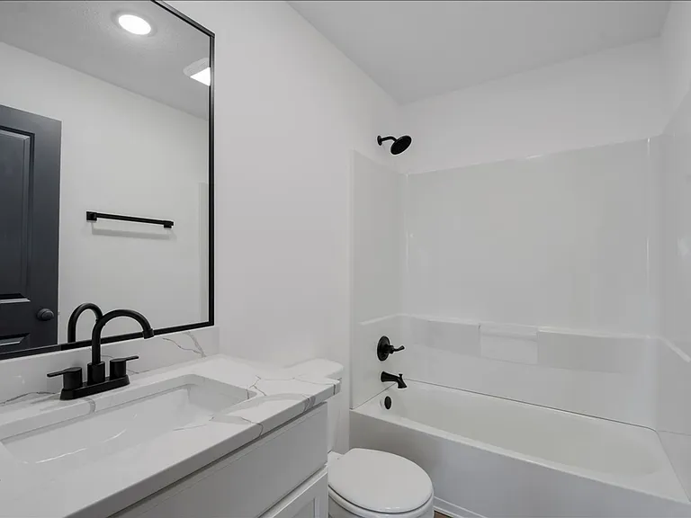 3311 Stoneway Ct — Photo 9