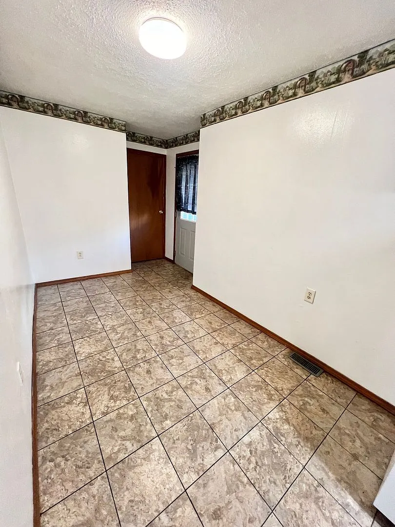 209 Wynoka Street — Photo 3