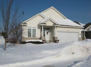 3695 Crosscliffe Path, Rosemount, MN 55068