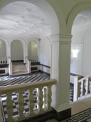 Rented by Bohemia Realty Group | media 21