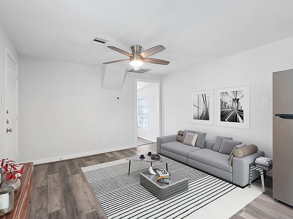 4th image of 7307 Avenue H #A