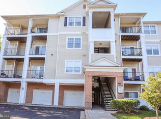 19617 Galway Bay Cir APT 301, Germantown, MD