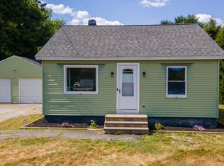 226 Main Rd N, Hampden, ME 04444