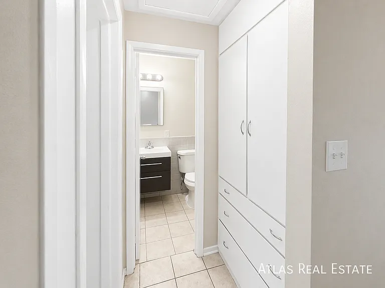 1755 N Chester St #2 — Photo 6