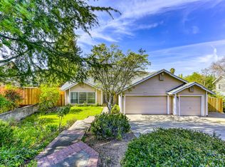 2815 Clemson Dr, Cameron Park, CA 95682