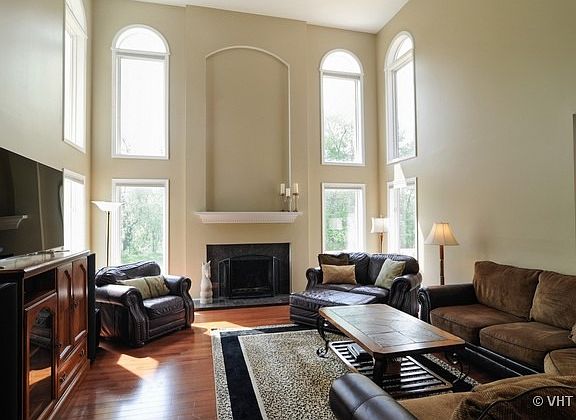5th image of 25480 N Abbey Glenn Dr
