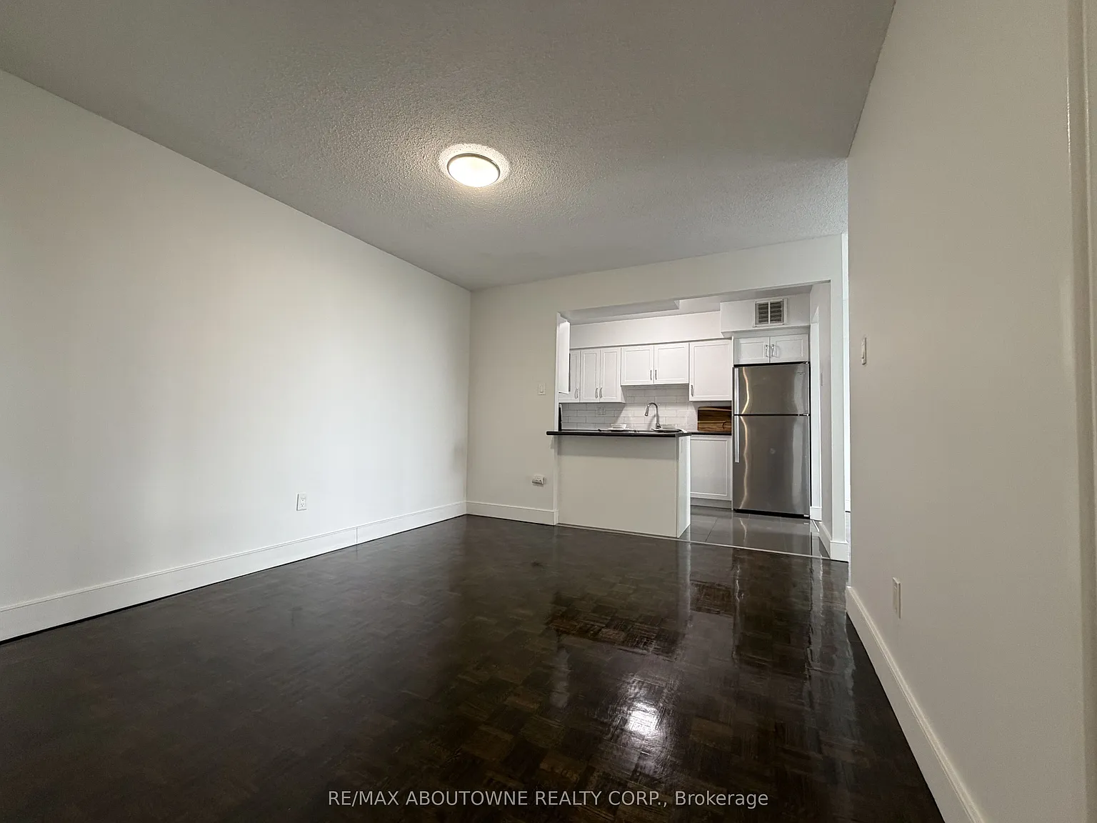 2 bed, $2,440 — Photo 2