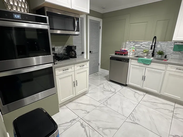 199 SE Crosspoint Dr — Photo 16