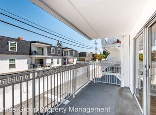 1940 Mount Vernon Ct APT 4, Mountain View, CA 94040