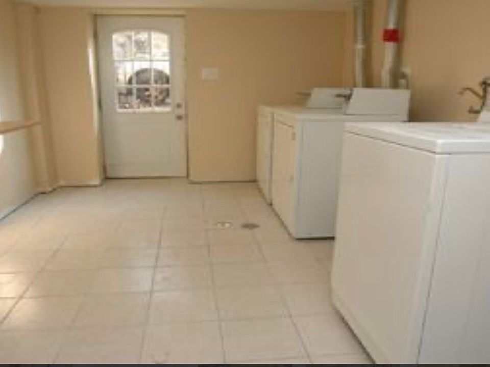 1st image of 1017 Queen St E #D