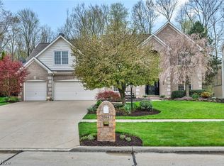 20647 Kylemore Dr, Strongsville, OH 44149