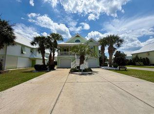 129 Georges Bay Rd, Murrells Inlet, SC 29576