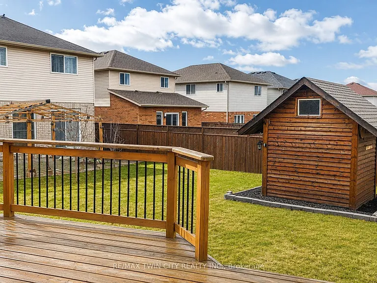 423 Tealby Cres #BASEMENT — Photo 19