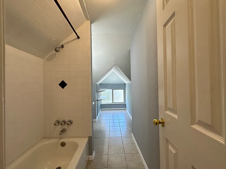 3318 N Gilpin St — Photo 22