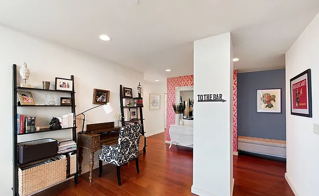 Rented by Compass | media 10