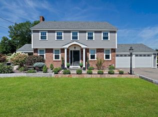 1 Breton Dr, Canton, MA 02021