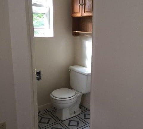 3 piece bath w/shower