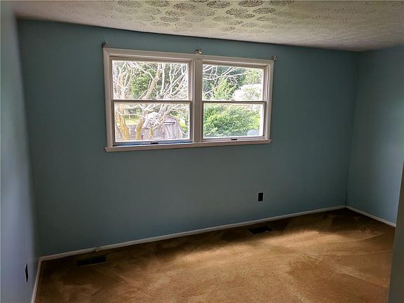 4th image of 5765 Wishing Well Ln
