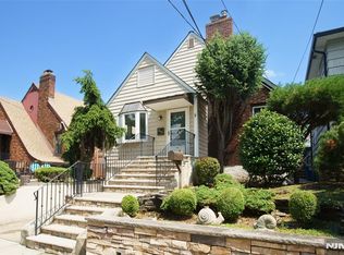 218 Riverview Ave, North Arlington, NJ 07031
