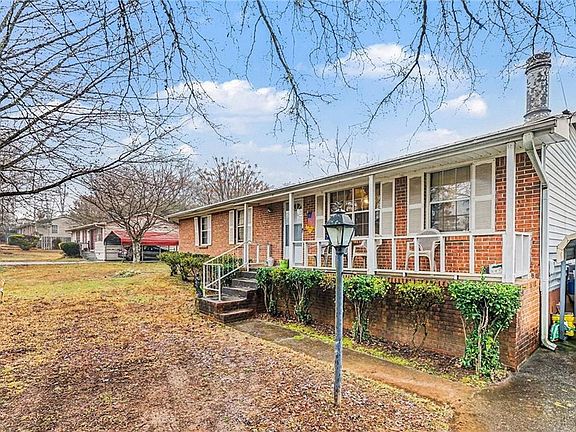 2nd image of 2309 Wilson Rd NW