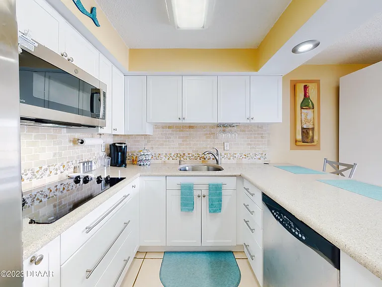 3615 S Atlantic Ave #209 — Photo 8