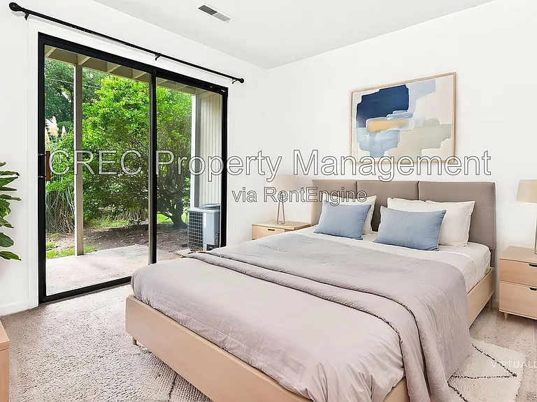 2736 Jobee Dr — Photo 11