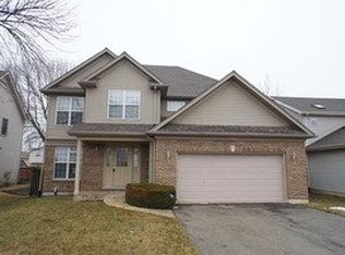 1N154 West St, Carol Stream, IL 60188