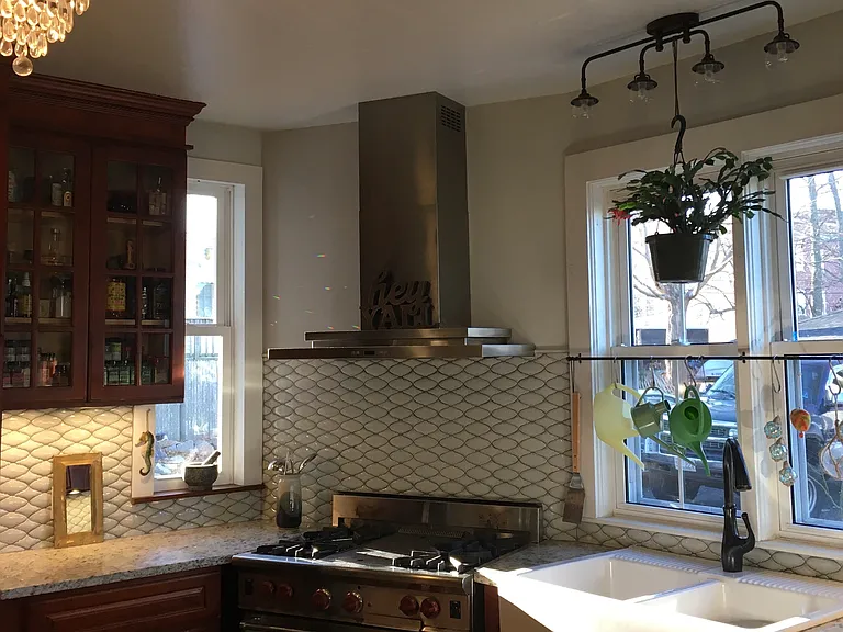 282 Washington St #1 — Photo 6