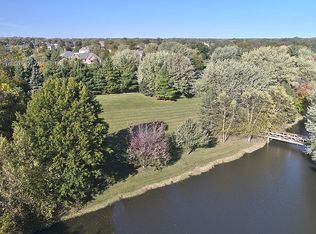 14 Kitson Dr, South Barrington, IL 60010