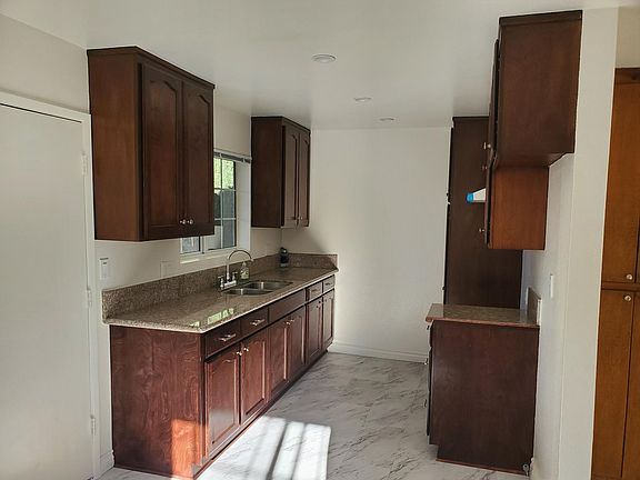 4th image of 6126 1/2 Aldama St