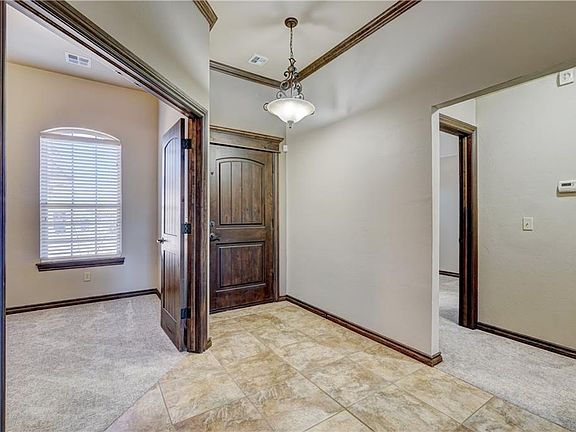 5th image of 19205 Garden Creek Ln