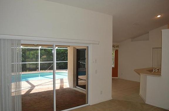 5th image of 3655 N Chandler Dr