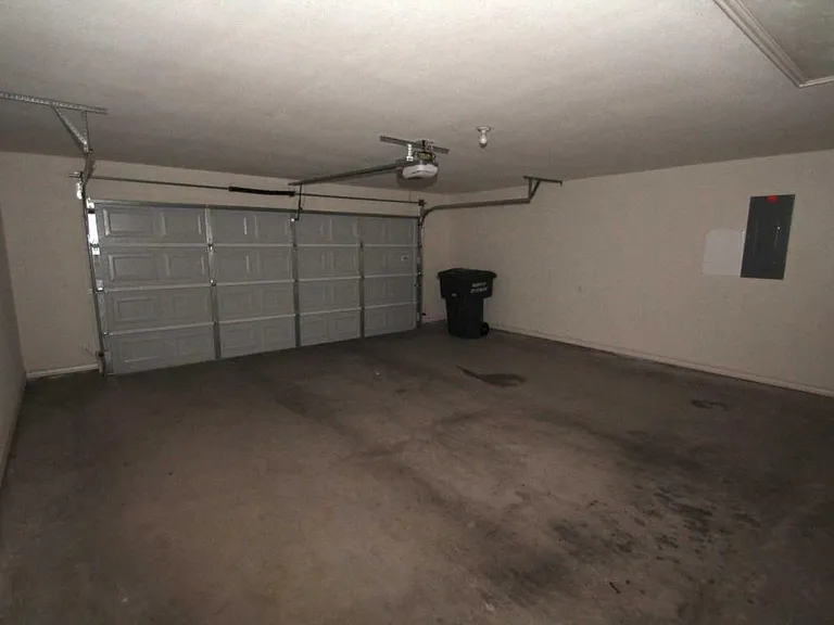 3944 Carrera Ln — Photo 12