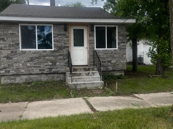 321 W 41st Ave, Gary, IN 46408