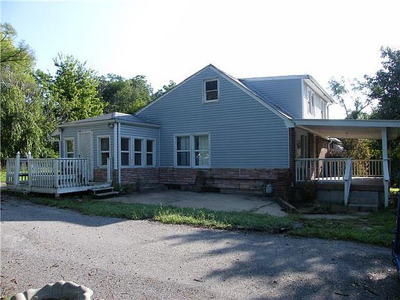 2nd image of 8618 Kansas Ave