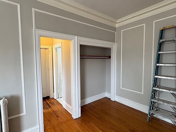 2nd image of 178 Washington Ave