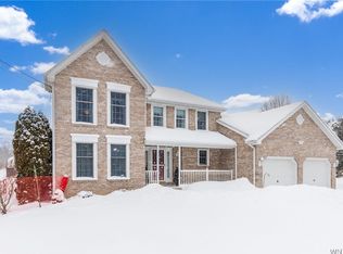 5384 Murphy Rd, Orchard Park, NY 14127