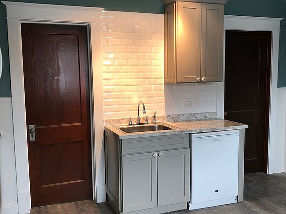Upper Kitchen