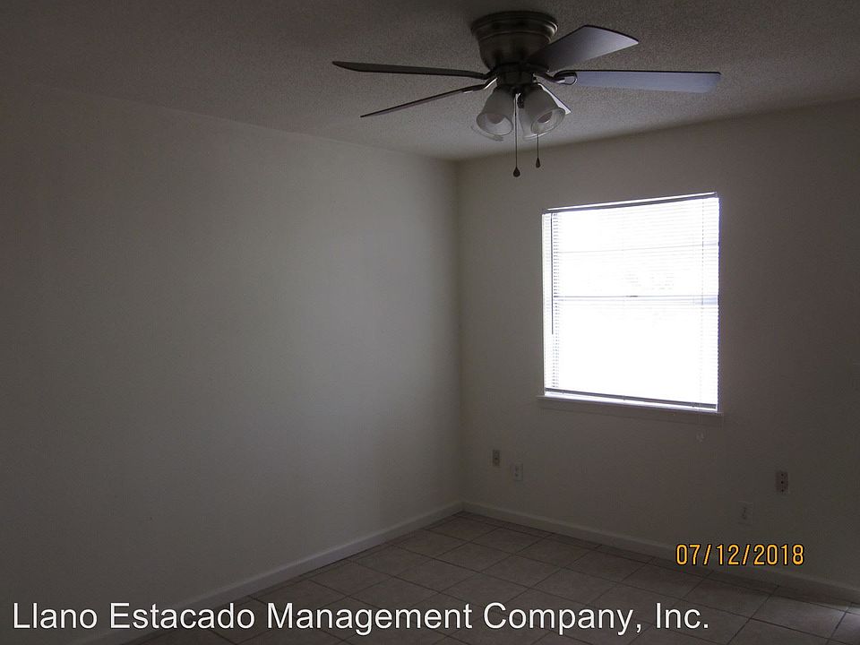1st image of 5700 Canyon Dr APT 1