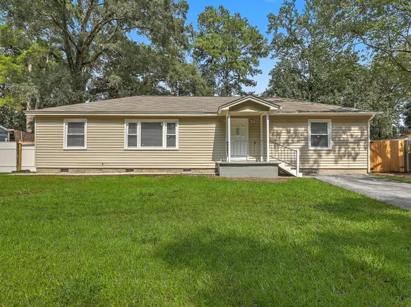 7620 Winchester St, North Charleston, SC 29420