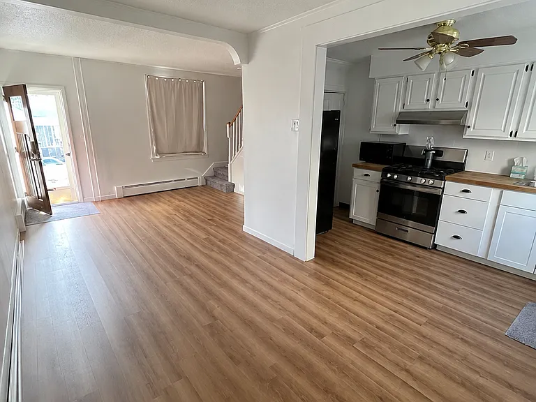 4615 Mansion St — Photo 2