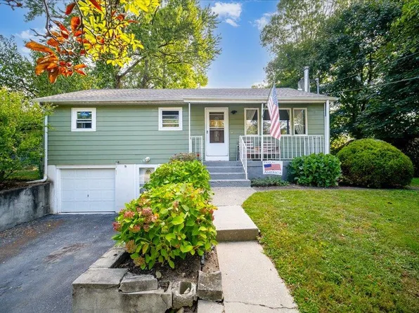 4 Tiger Road, Hopewell Junction, NY 12533