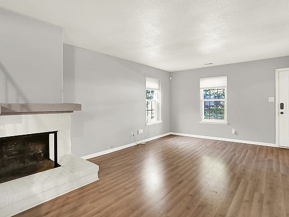 5th image of 5914 Deerwood Ct