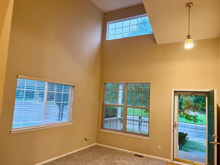 15895 Greenstone Cir — Photo 2
