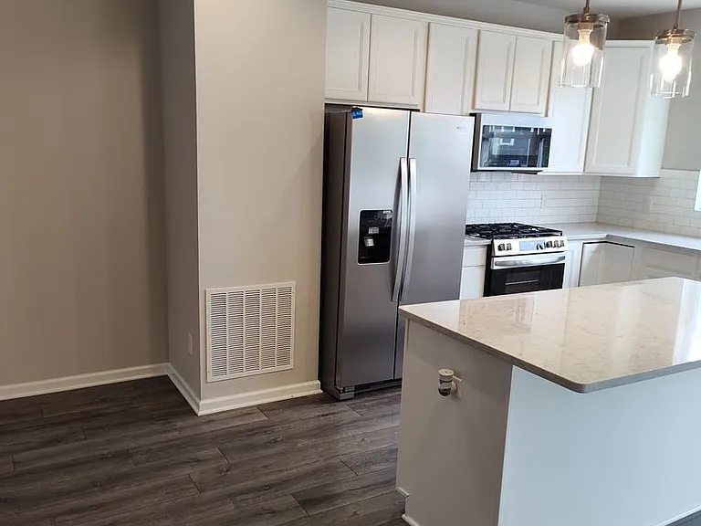 5236 Hampton St NE — Photo 25