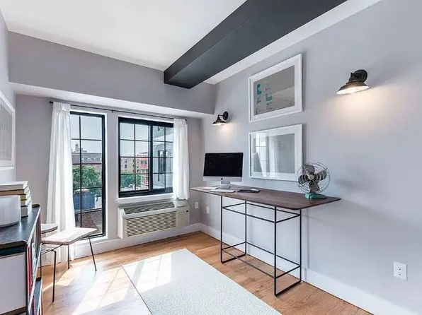 186 Lenox Road image 3 of 8