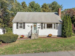 131 Century Rd, Weymouth, MA 02190