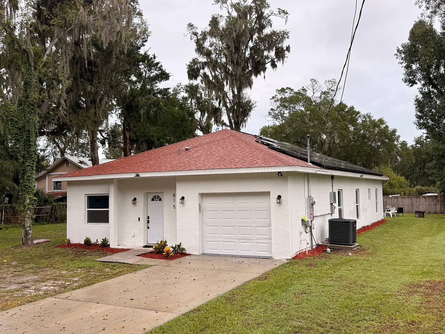 5 bed, 1802 sqft, $2,700 — Photo 1